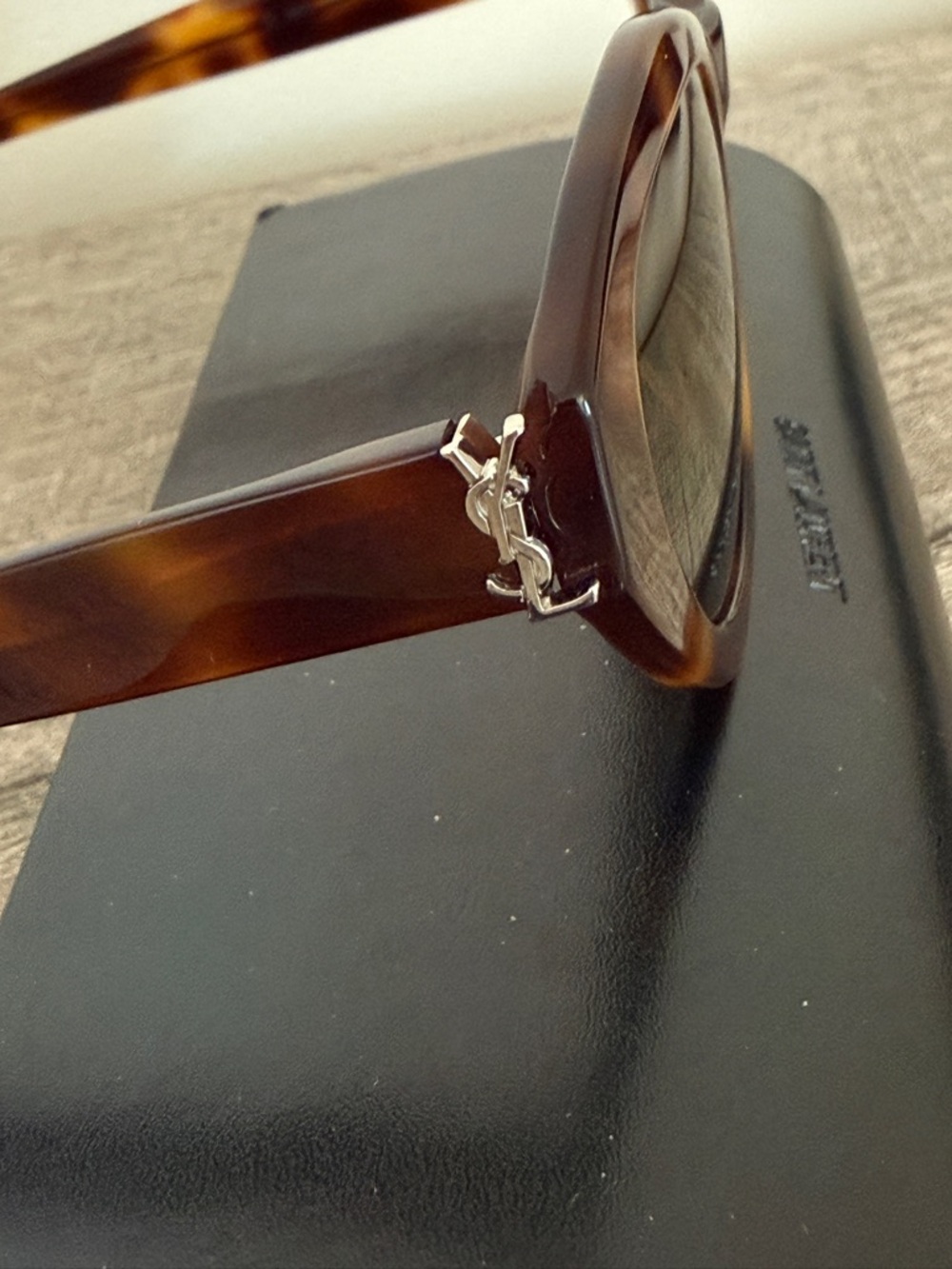 Saint Laurent Tortoiseshell Cat Eye Sunglasses - Brown - Picture 4 of 9